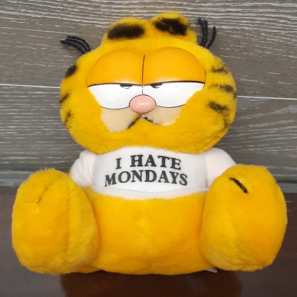 vintage Garfield Other - Vintage Garfield  " I hate Mondays" sitting